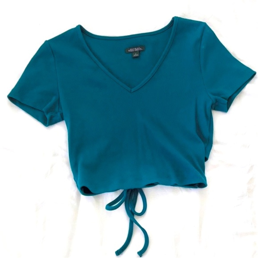 Teal wild fable cropped t-shirt size small